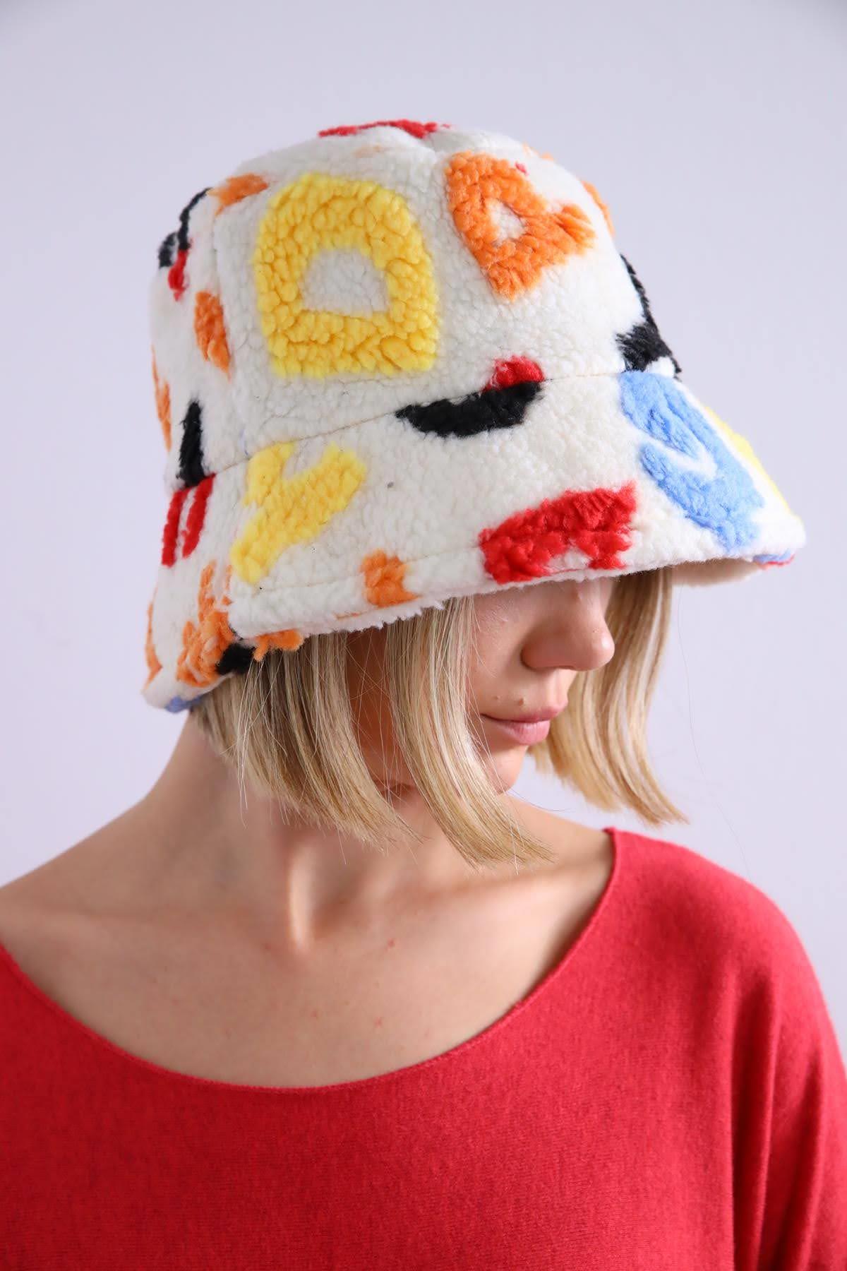  Beyaz Harf Figürlü Bucket Şapka