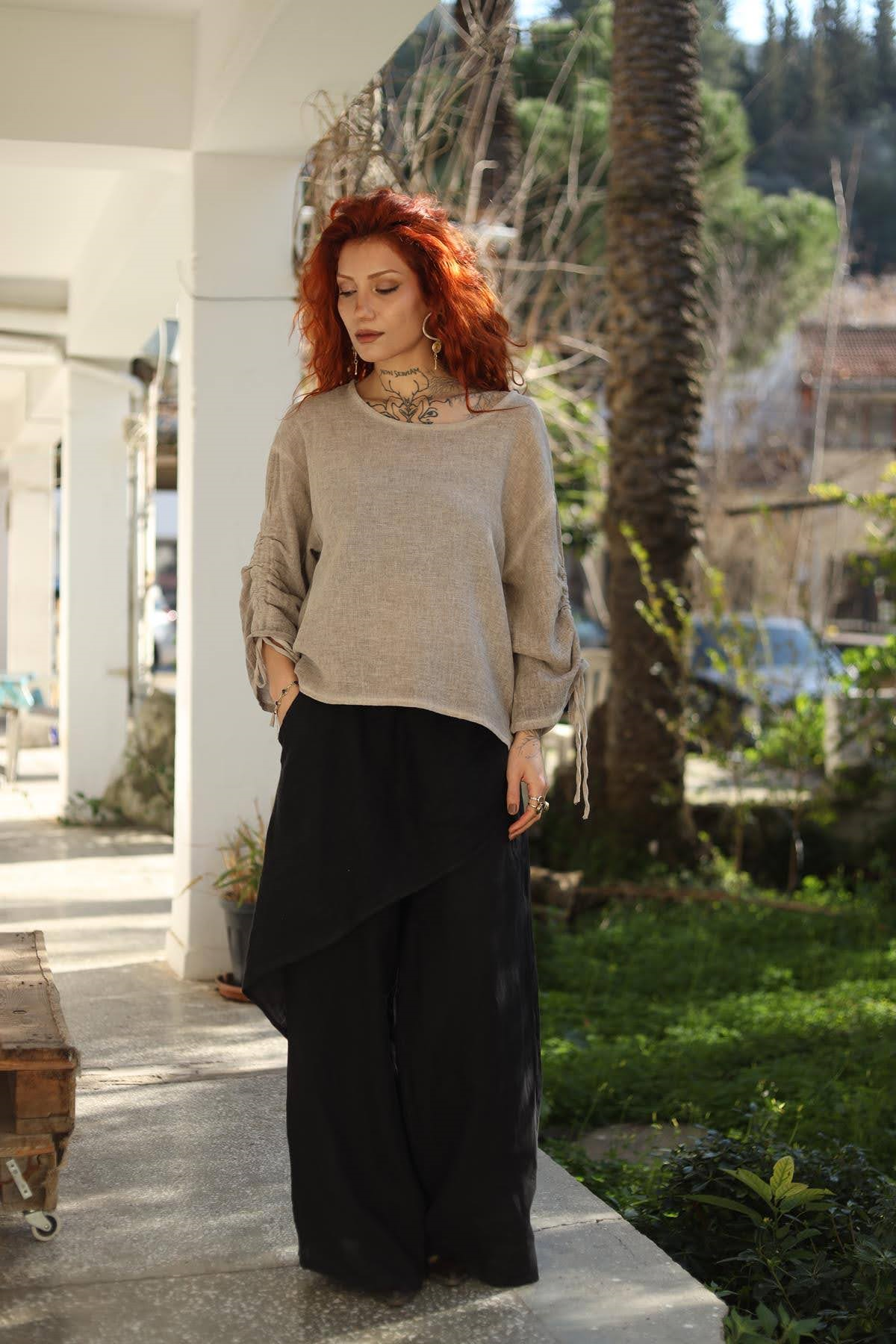 Camel Rengi Kolları Büzgülü Soft Keten Bluz