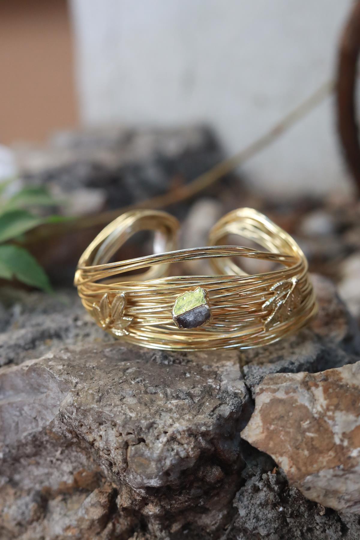 Ametist Taşlı Bronz Altın Kaplama Kelepçe Bileklik