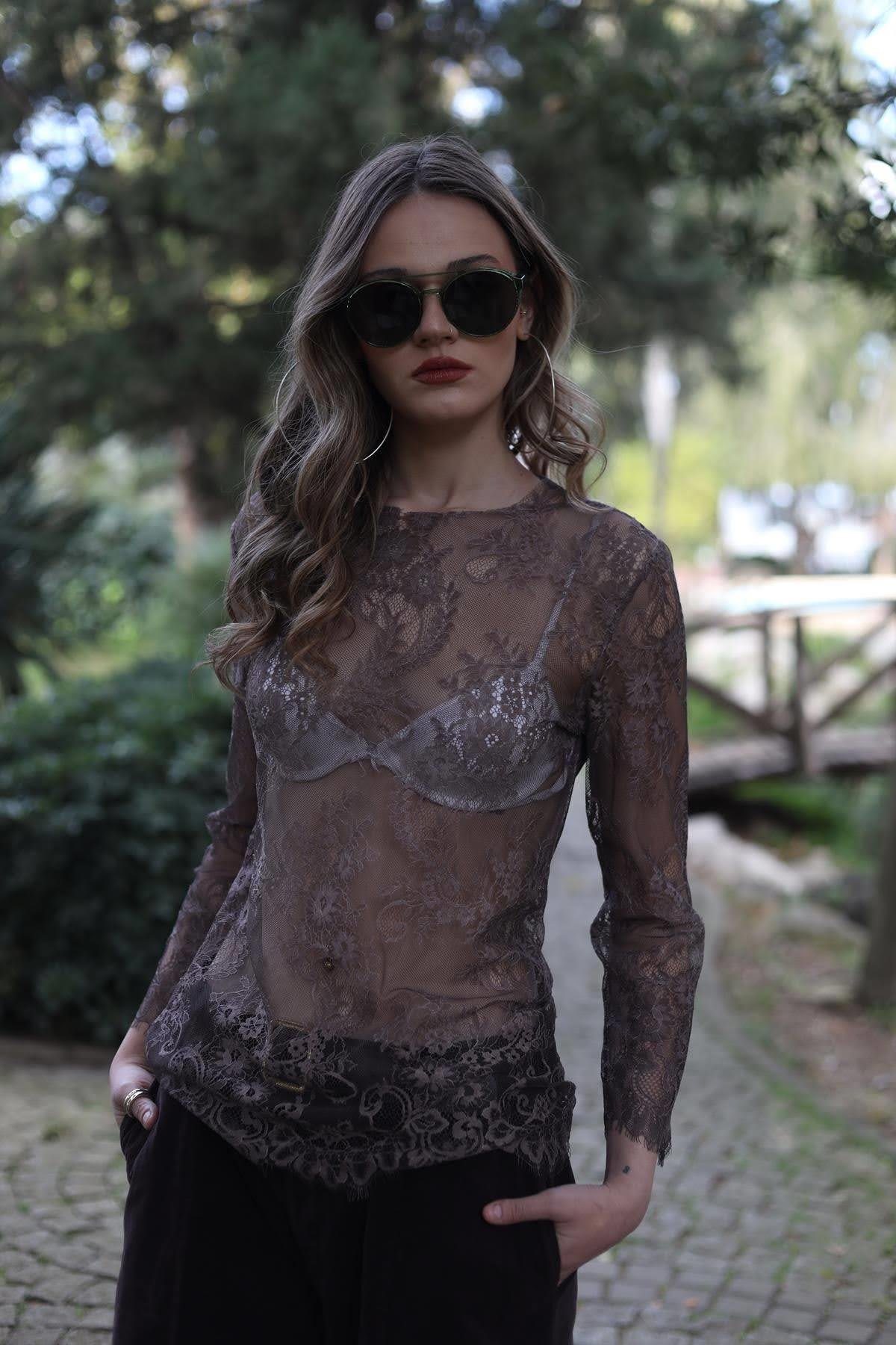 Kahverengi Uzun Kollu Dantel Bluz