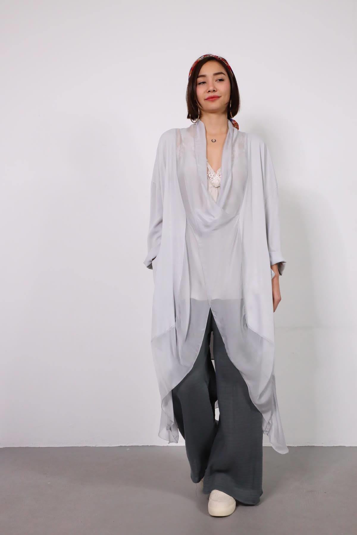 Gri İpek Yaka Judith Tunik - Şaman Butik - Bohem Giyim ve Aksesuar | Kadın & Erkek Gri İpek Yaka Judith Tunik