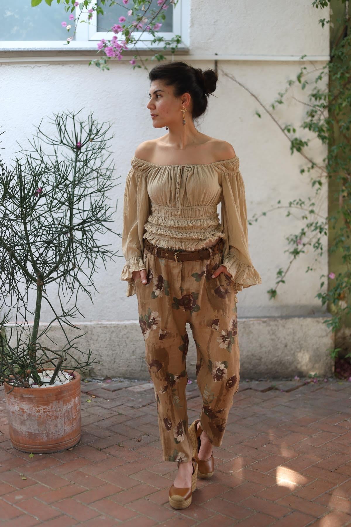 Camel Rengi Çiçek Desenli Judith Pantolon