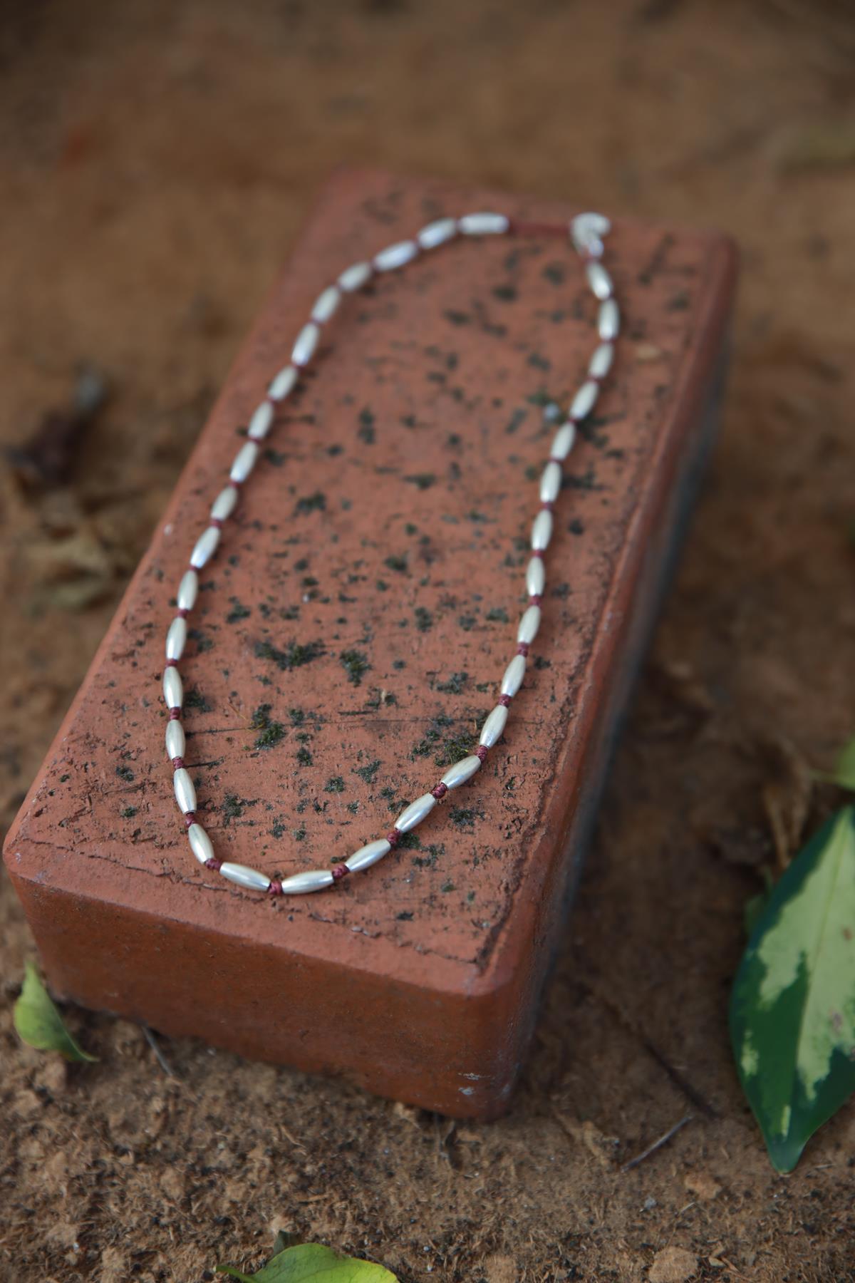 Alloy Knot Detail Necklace