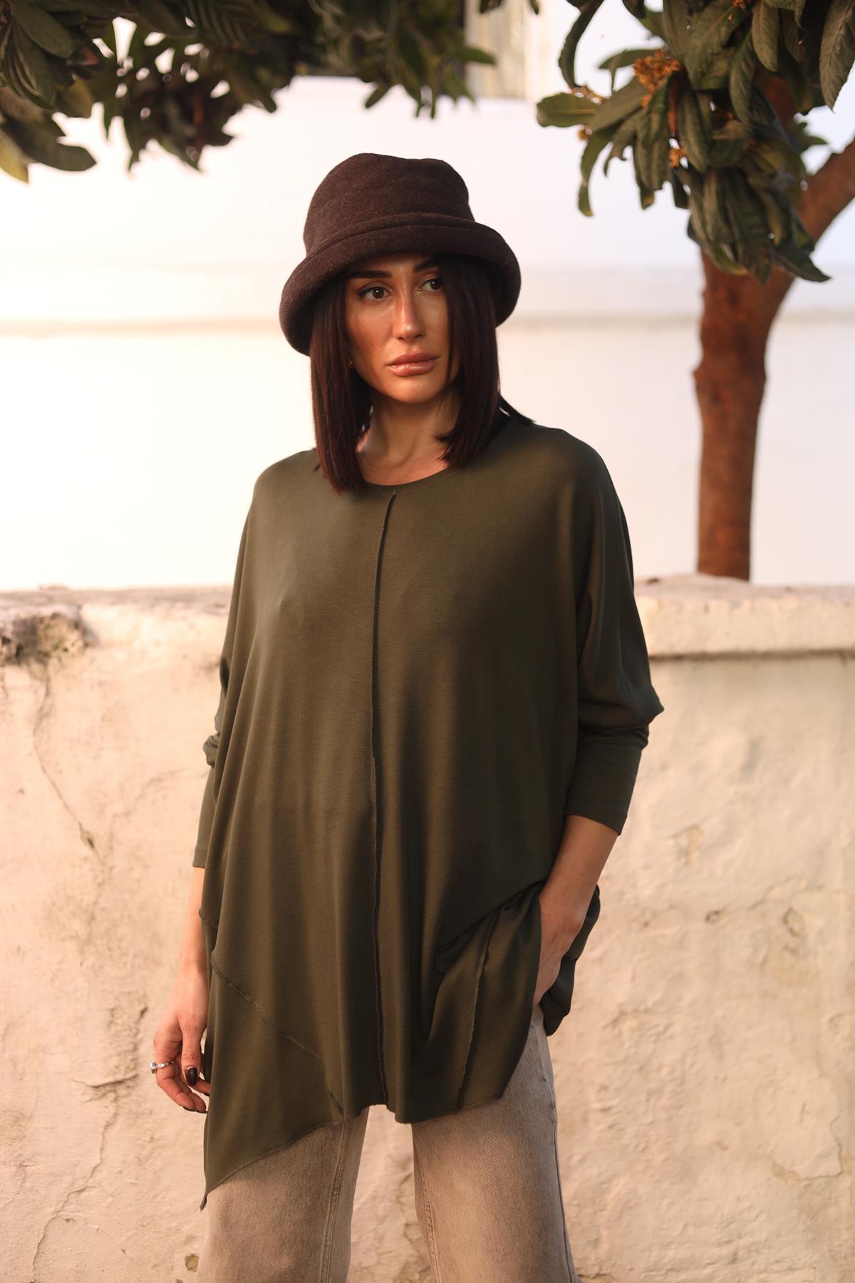 Haki Önü Dikişli Parçalı Triko Bluz