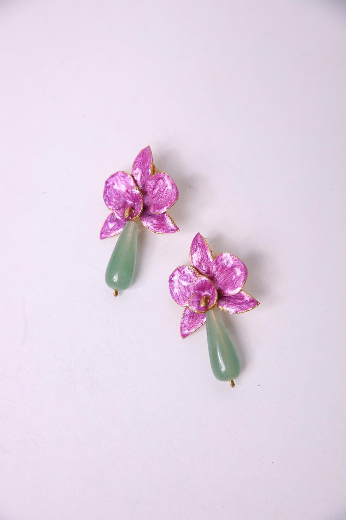 Mor Emaye Çiçek Küpe