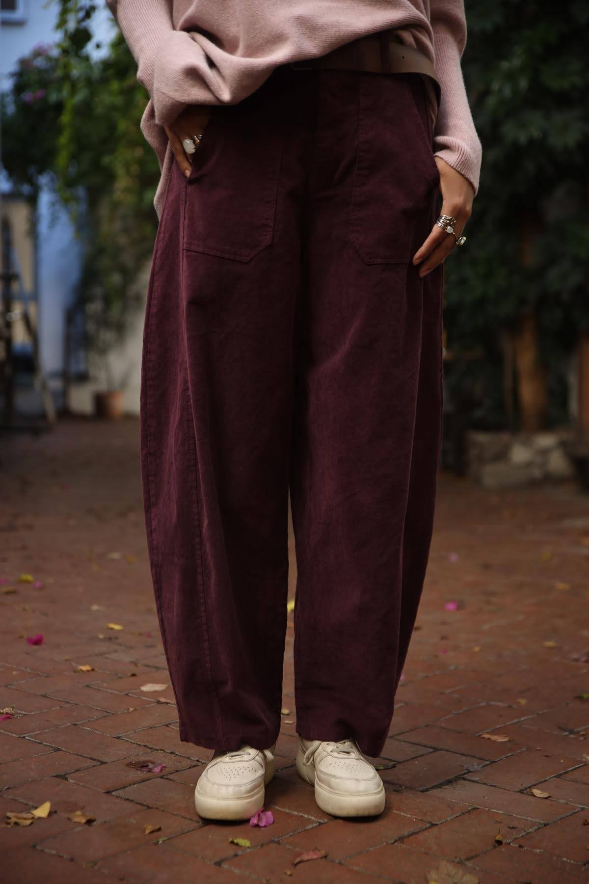 Bordo Dikiş Detaylı Fermuarlı Kadife Pantolon