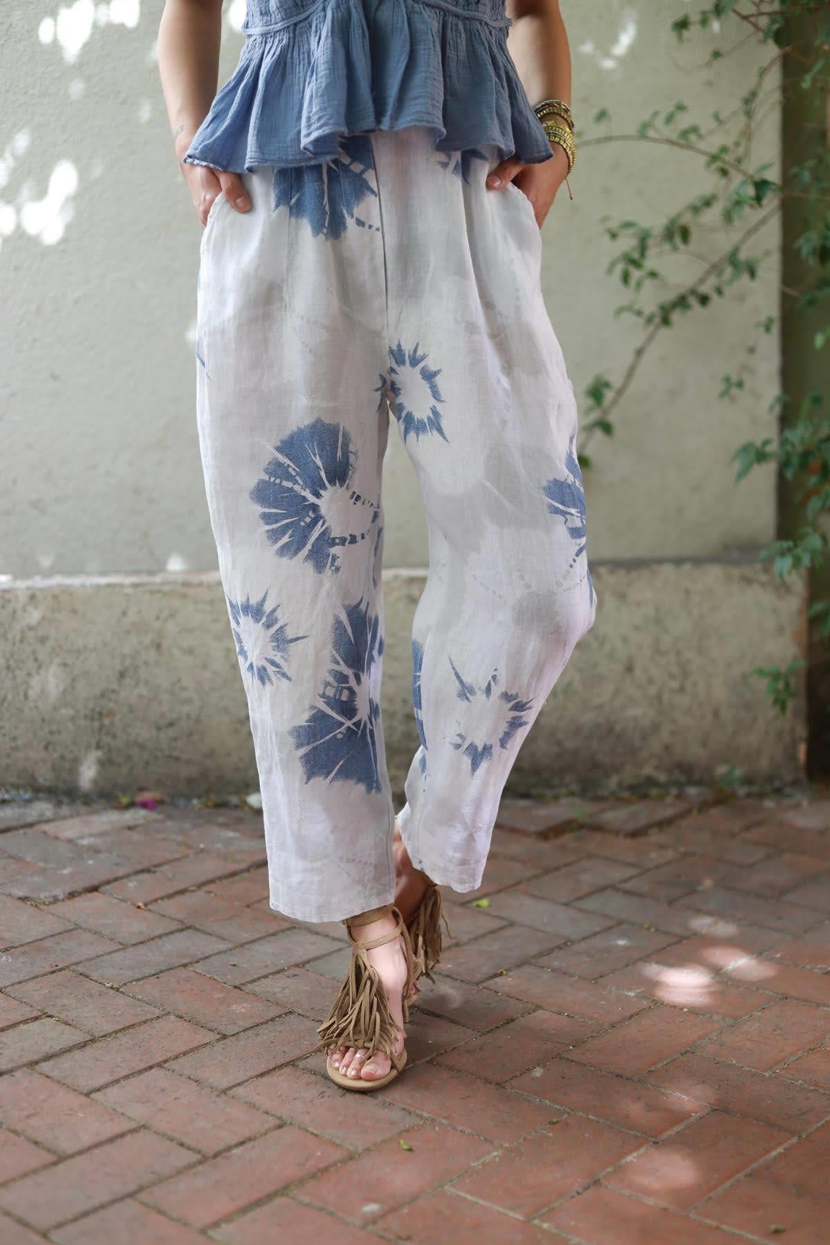 Beyaz Çiçek Desenli Judith Pantolon