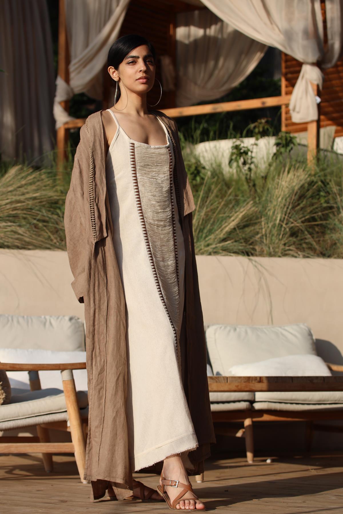 Sütlü Kahve Yaka Detaylı Keten Kaftan