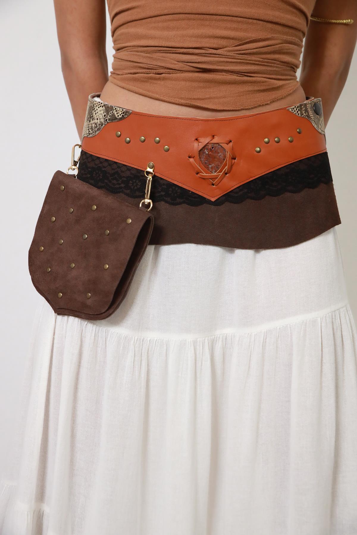 Kahverengi Dantelli Cepli Deri Kemer