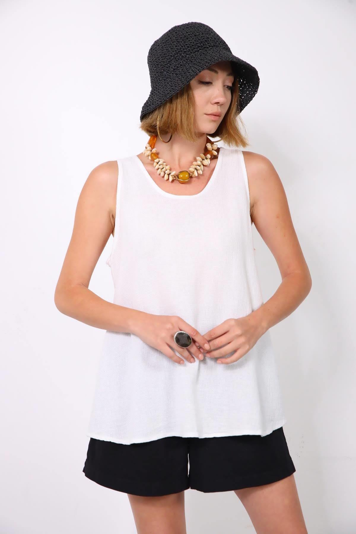 Beyaz Sırtı Bağlamalı Askılı Bluz - Şaman Butik Beyaz Sırtı Bağlamalı Askılı Bluz