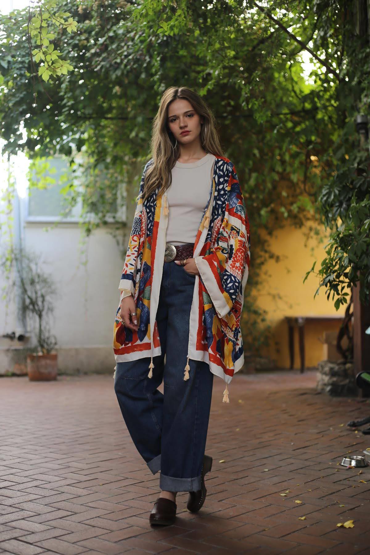 Krem Rengi Desenli Otantik Kısa Kimono