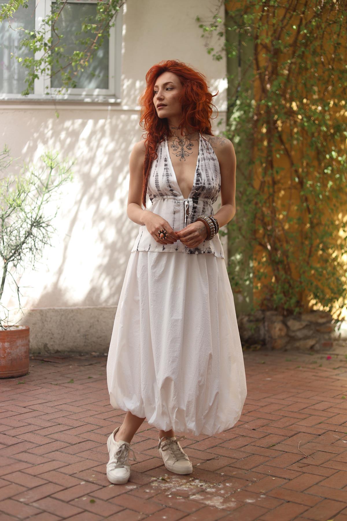 Beyaz Beli Lastikli Balon Etek