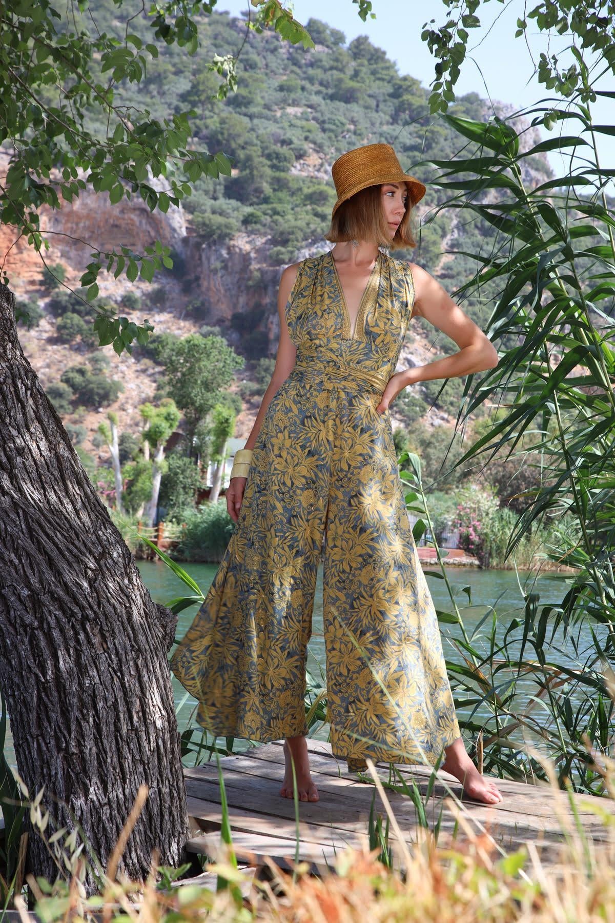 Gold Rengi Desenli İpek Tulum - Şaman Butik Gold Rengi Desenli İpek Tulum