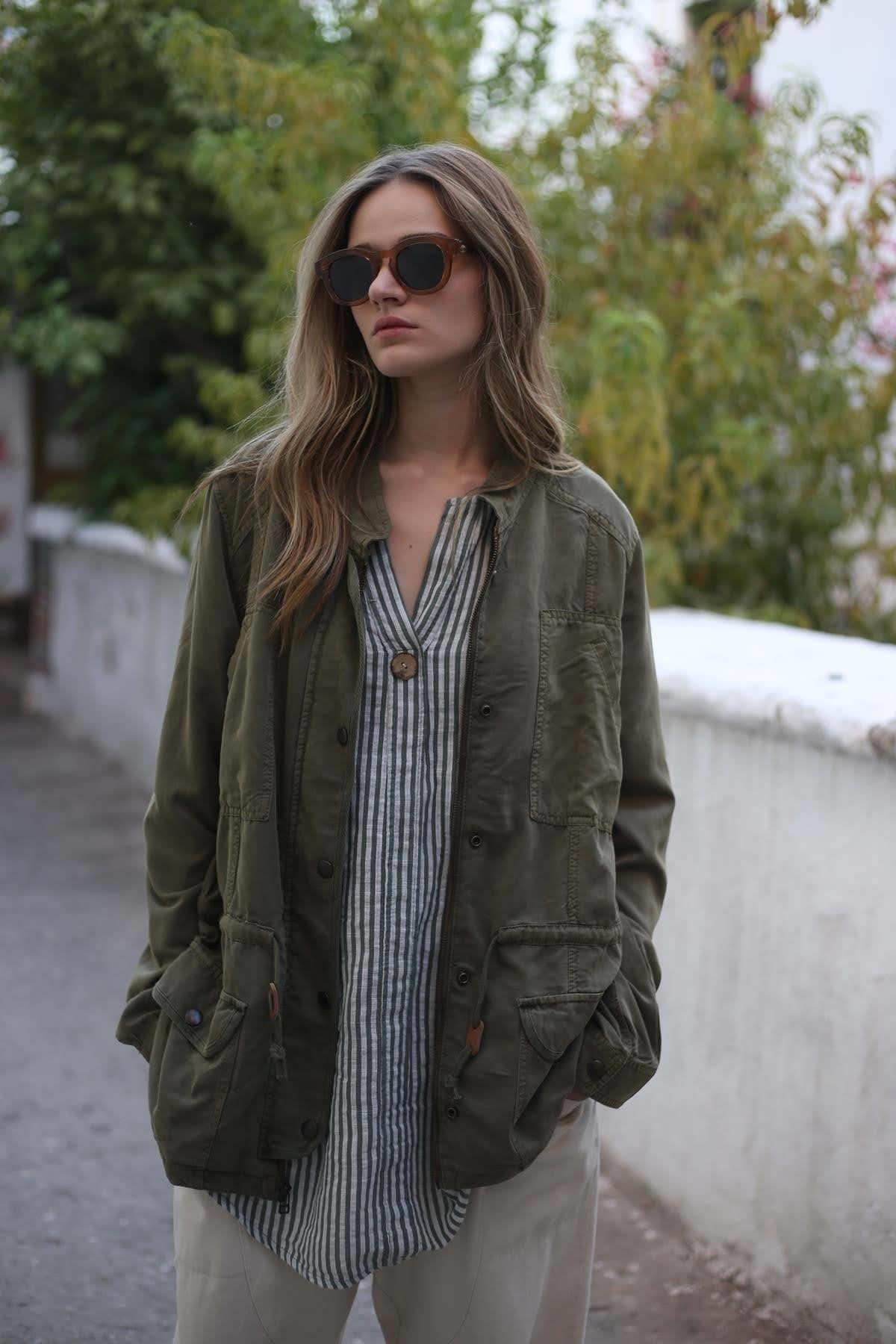 Haki Beli Büzgülü Ceket