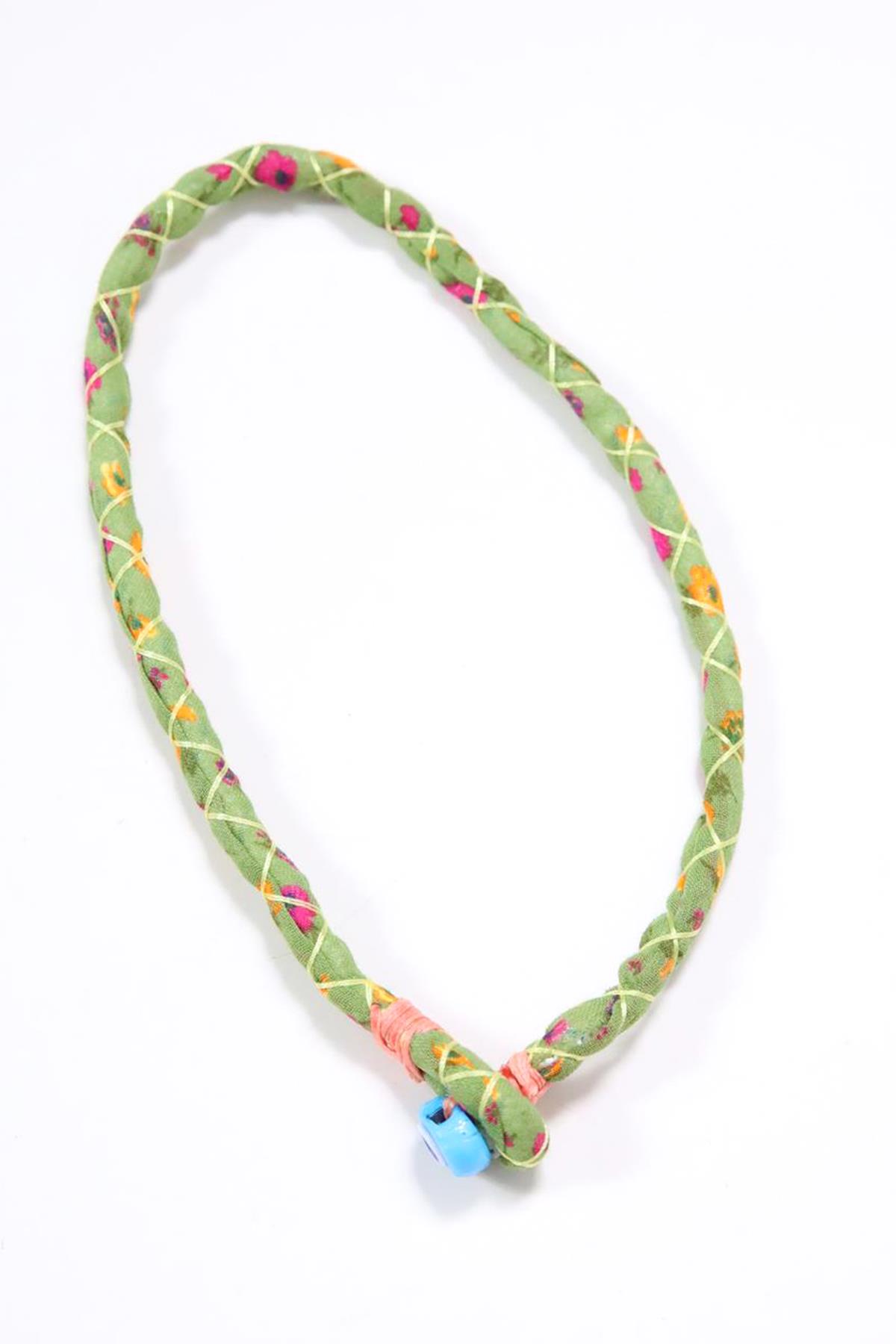 Açık Yeşil El Yapımı Kumaş Kolye - Şaman Butik Açık Yeşil El Yapımı Kumaş Kolye