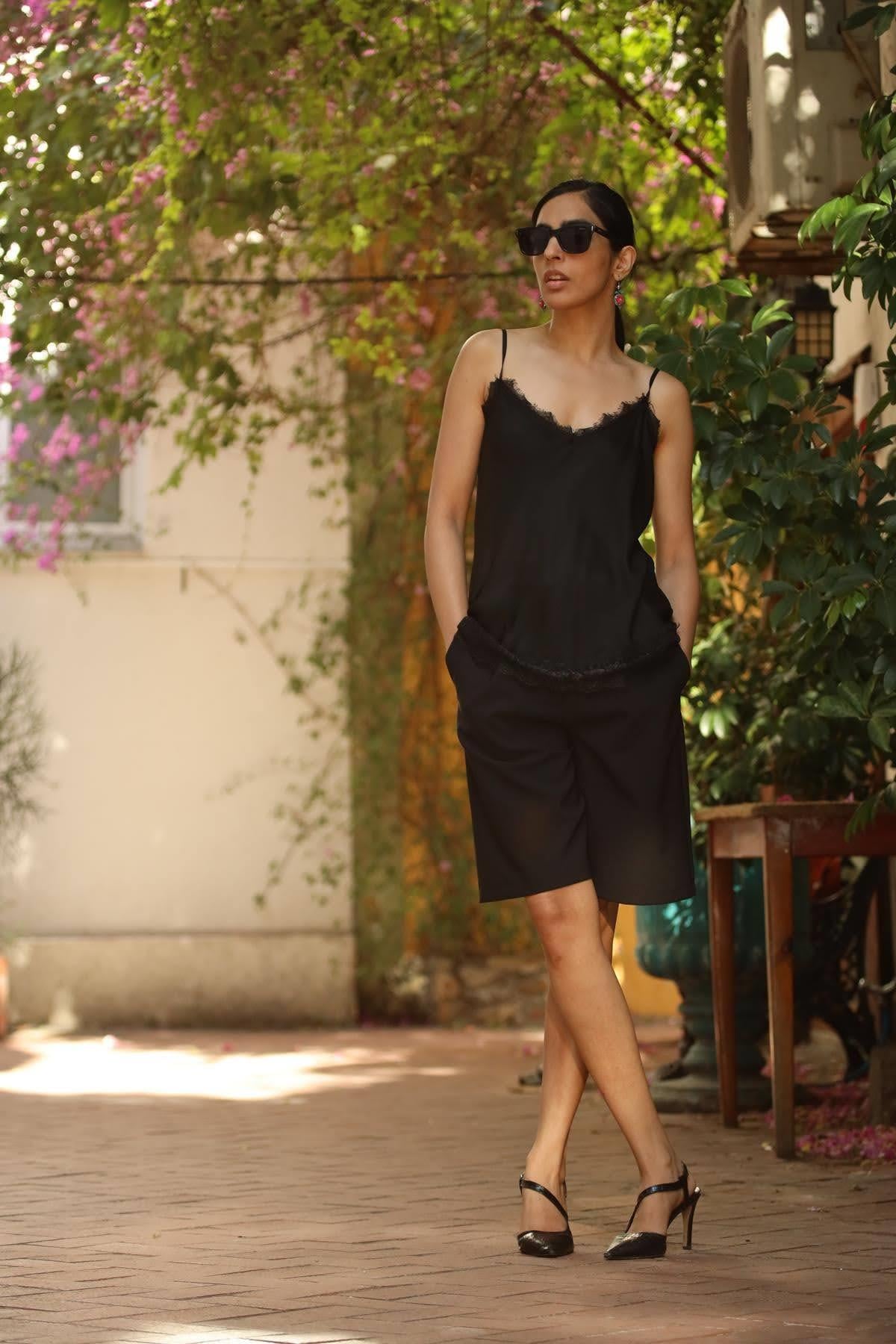 Black Pleated Short