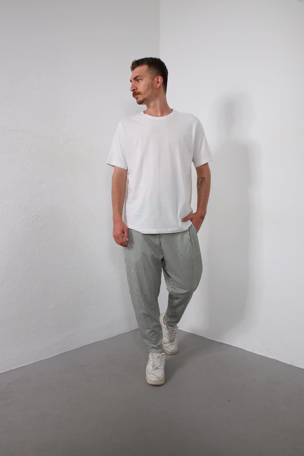  Haki Çizgili Dar Paça Erkek Pantolon