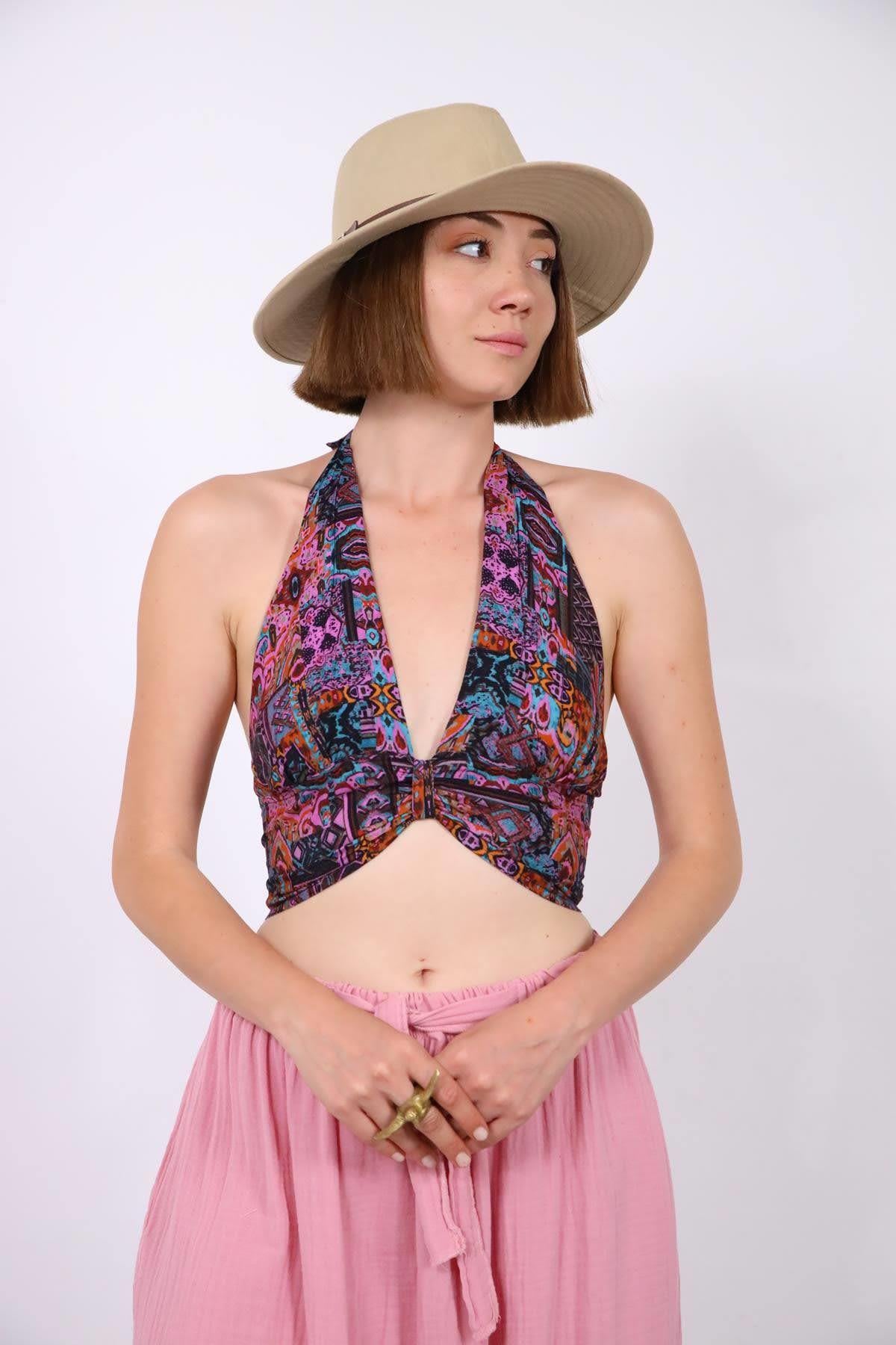 Lila Desenli Boyundan Bağlamalı Crop Bluz - Şaman Butik Lila Desenli Boyundan Bağlamalı Crop Bluz