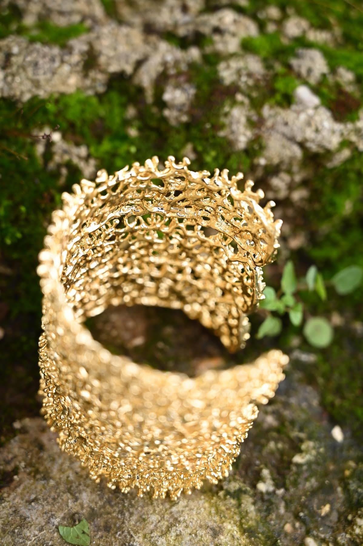 Dokulu Gold Bileklik