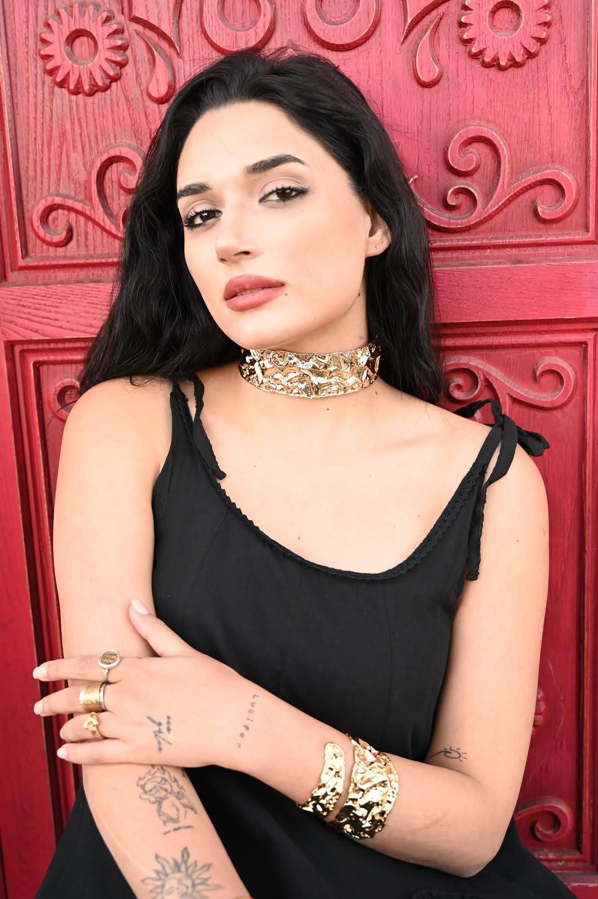 Dövme Gold Tasma Kolye