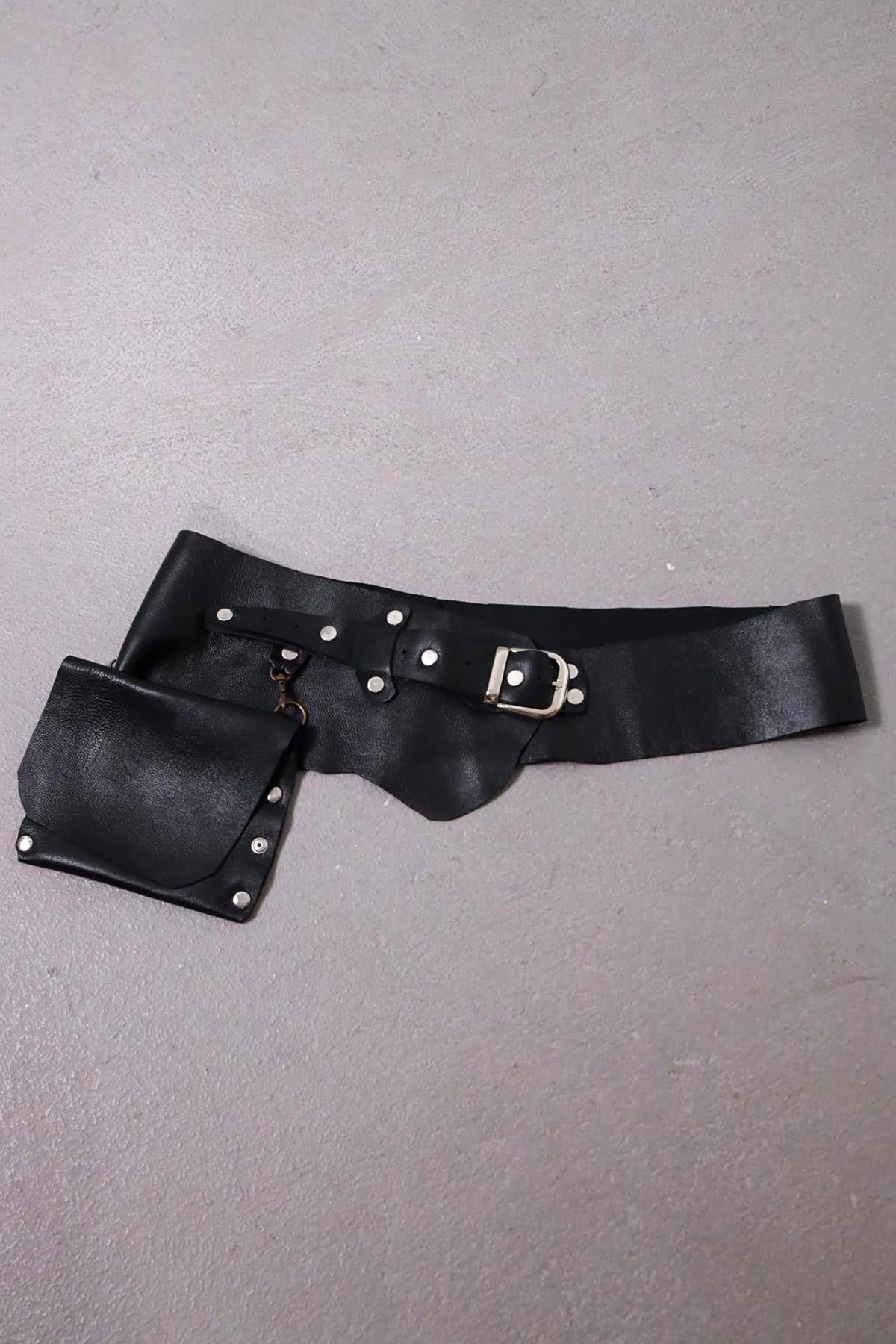 Siyah Cepli Deri Kemer - Şaman Butik Siyah Cepli Deri Kemer