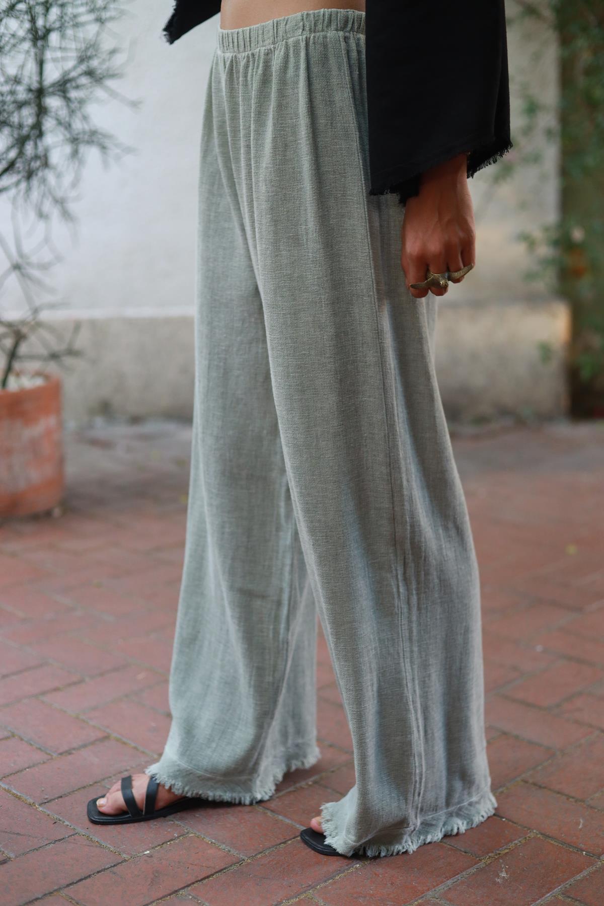 Haki Paçası Püsküllü Soft Keten Pantolon