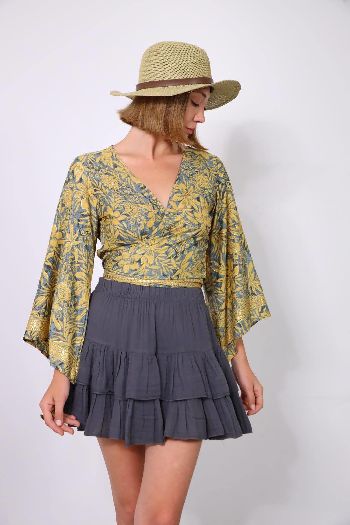 Gold Rengi Uzun Kollu İpek Bolero - Şaman Butik Gold Rengi Uzun Kollu İpek Bolero