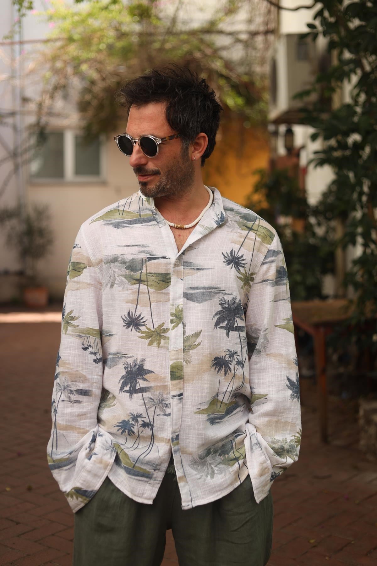 Beyaz Desenli Hakim Yaka Erkek Keten Gömlek