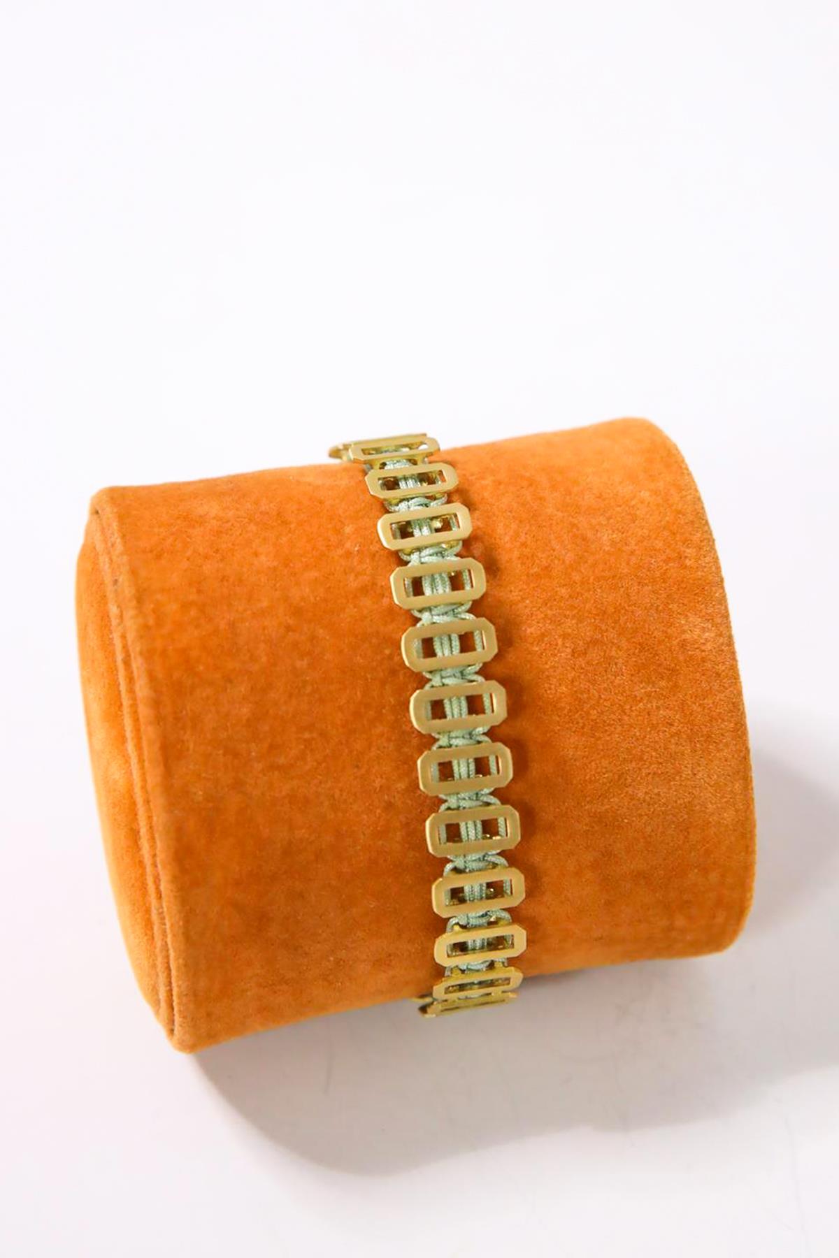 Alloy Madeni El Yapımı Yeşil İpli Bileklik - Şaman Butik Alloy Madeni El Yapımı Yeşil İpli Bileklik