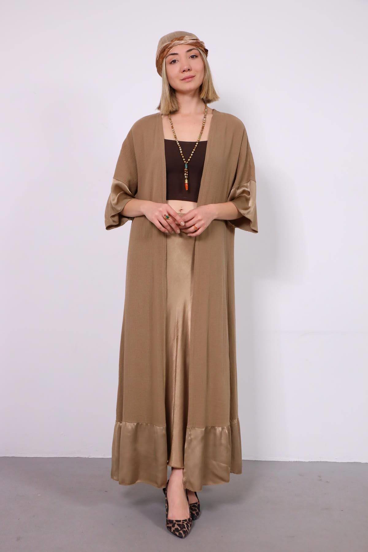 Camel Rengi Kolları ve Eteği Saten Detaylı Kaftan - Şaman Butik Camel Rengi Kolları ve Eteği Saten Detaylı Kaftan