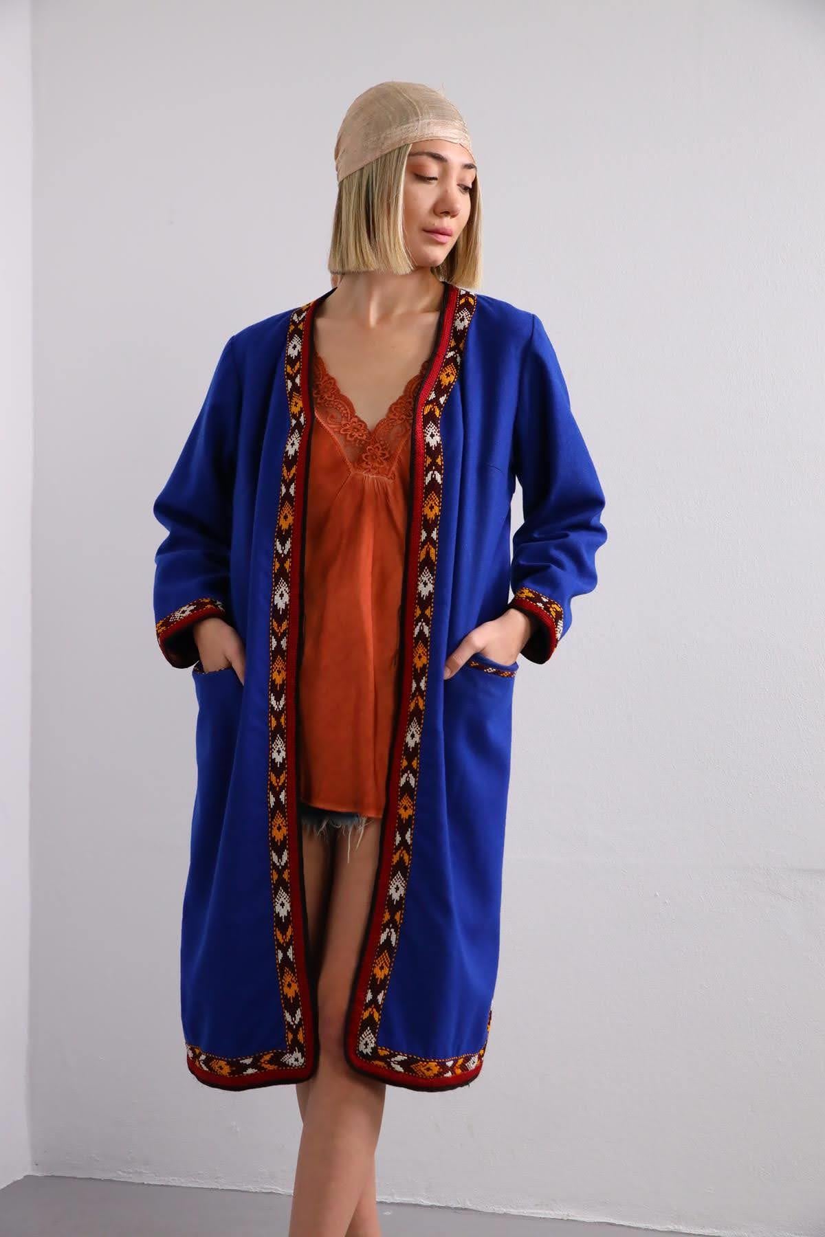 Lacivert İşlemeli Otantik Kaftan - Şaman Butik Lacivert İşlemeli Otantik Kaftan