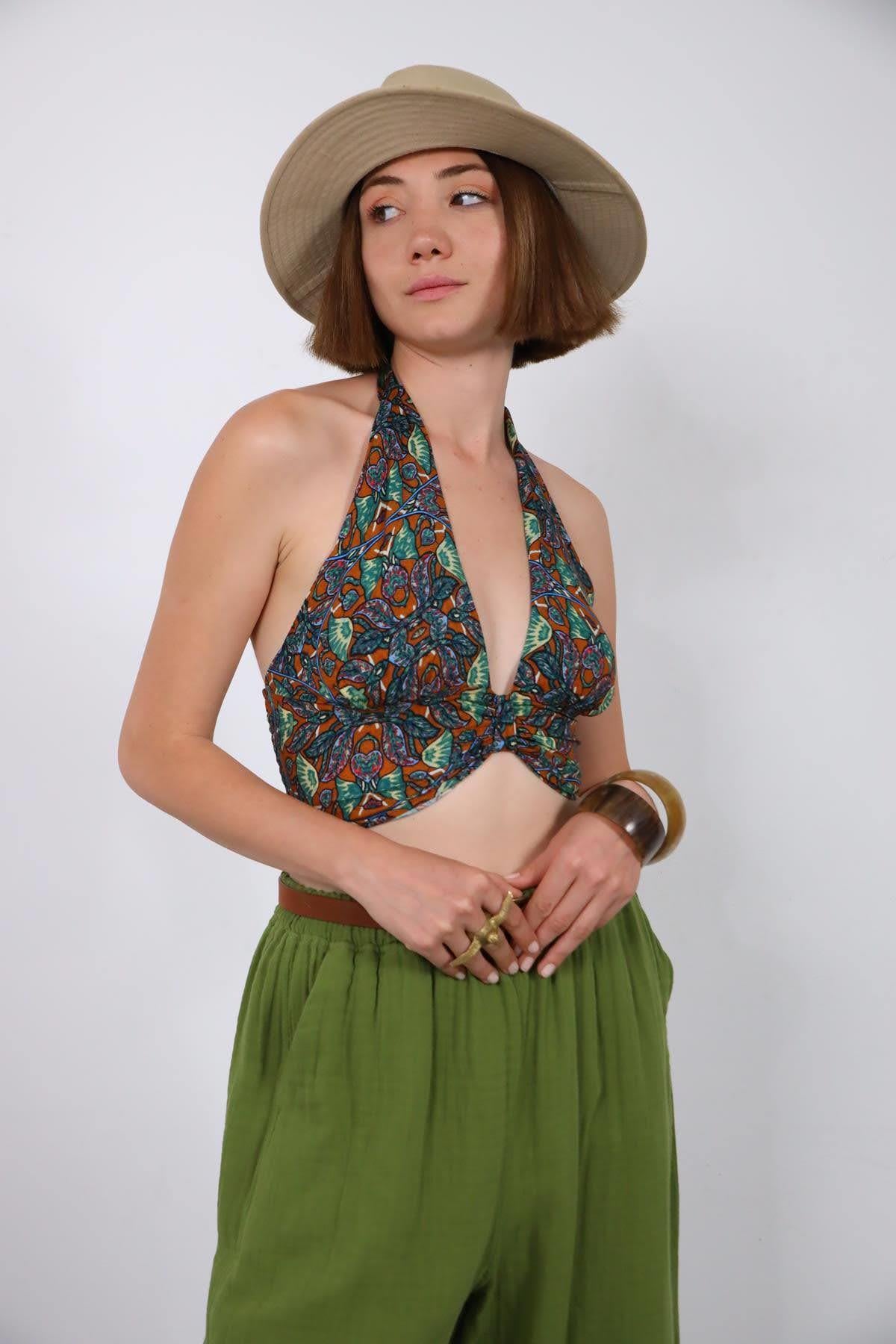Hardal Rengi Desenli Boyundan Bağlamalı Crop Bluz - Şaman Butik Hardal Rengi Desenli Boyundan Bağlamalı Crop Bluz