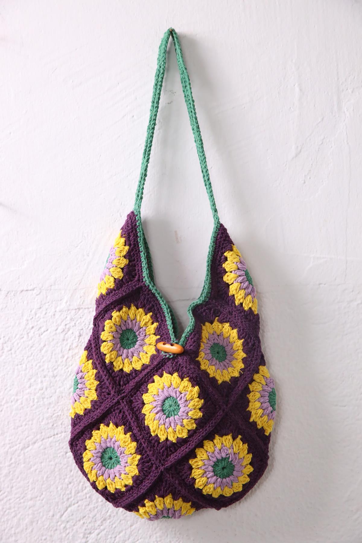  Mor Papatya Desenli Çanta