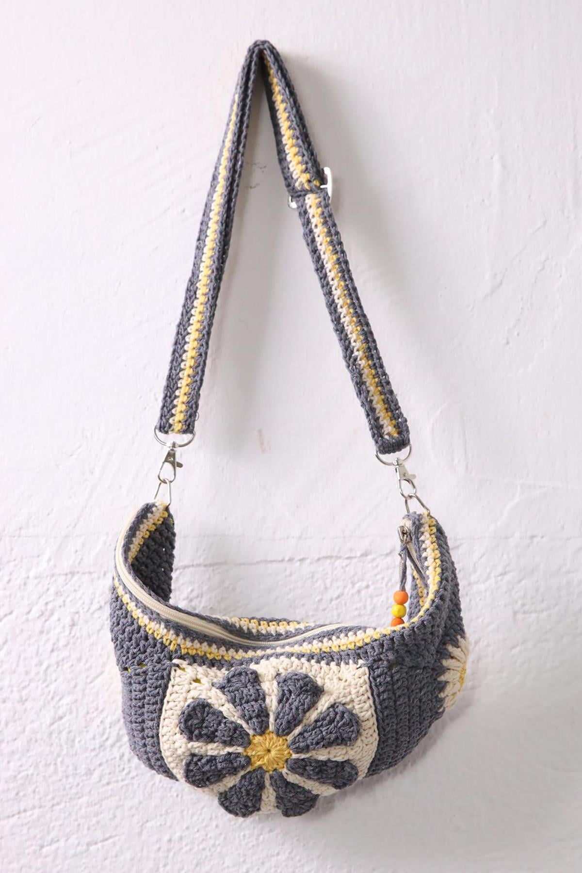  Gri Örme Bel Çantası