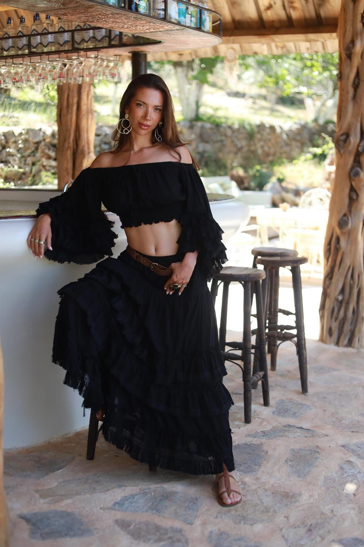Siyah Volanlı Güpür Detaylı Kat Kat Bohem Etek