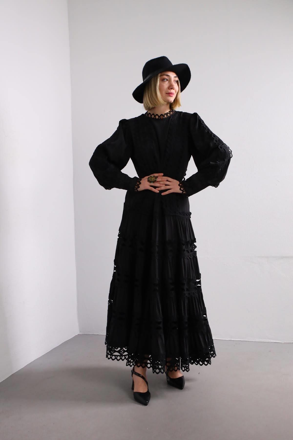 Siyah Güpürlü Uzun Bohem Elbise - Şaman Butik Siyah Güpürlü Uzun Bohem Elbise