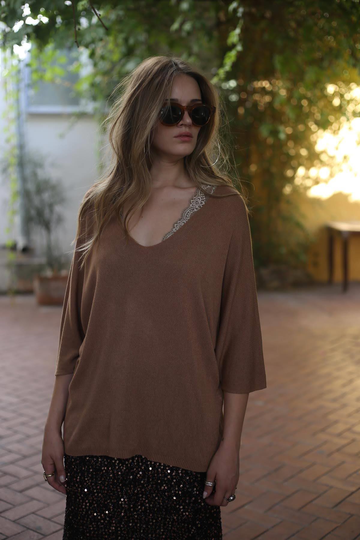 Camel Rengi V Yaka Modal Bluz