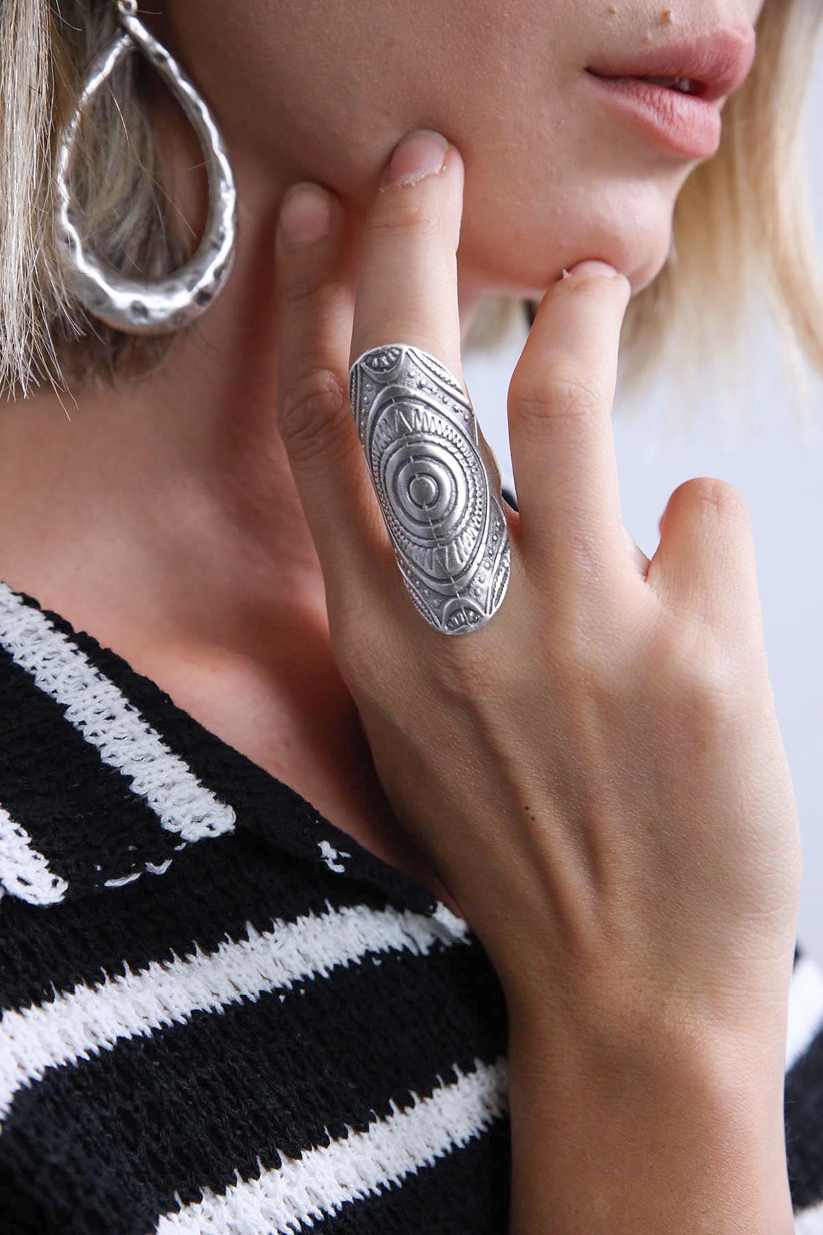  Gümüş Kaplama Oval Antik Yüzük