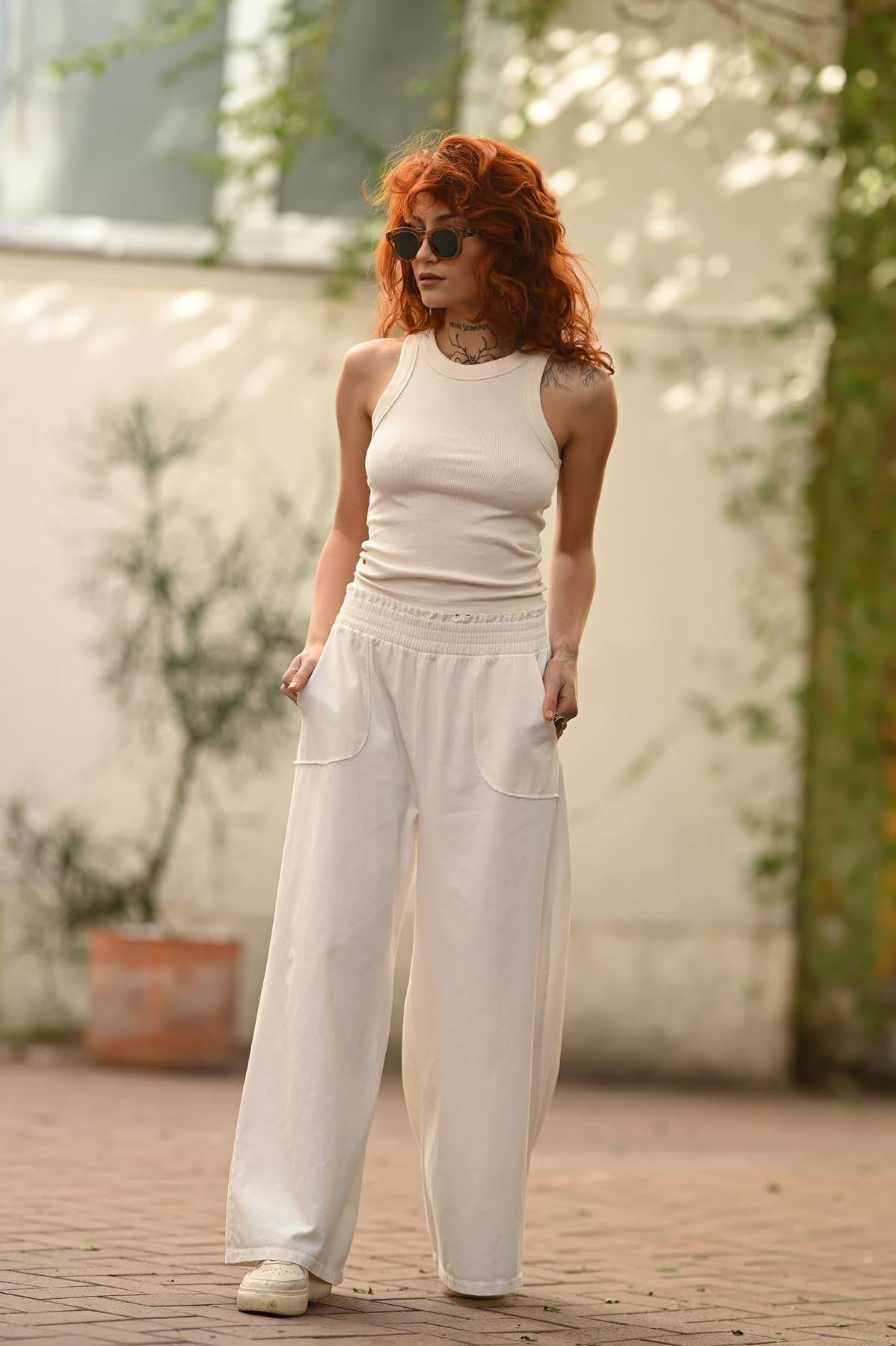 Ekru Cebi Detaylı İspanyol Paça Pantolon