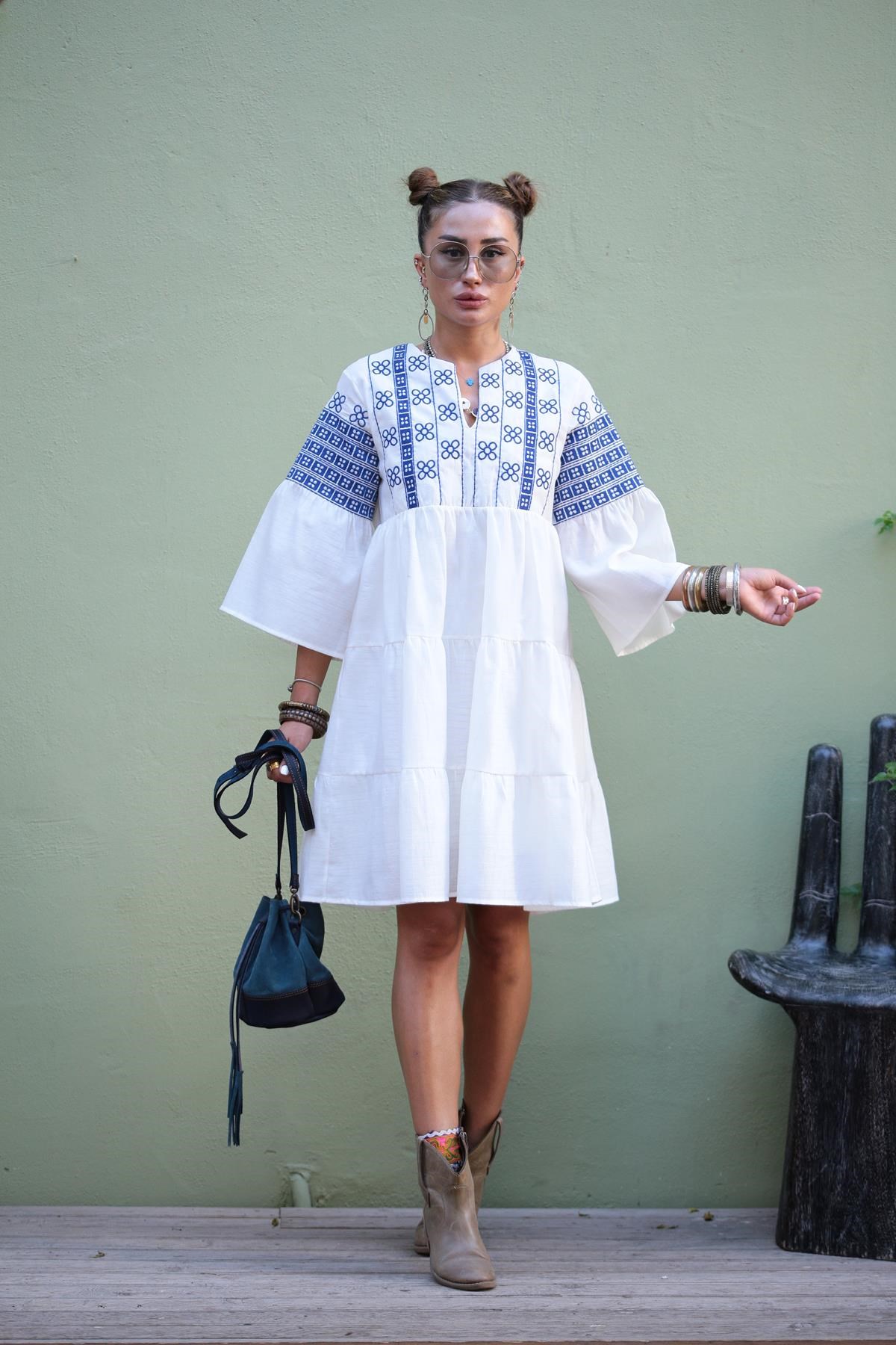 Beyaz İşlemeli Kat Kat Elbise - Şaman Butik Beyaz İşlemeli Kat Kat Elbise