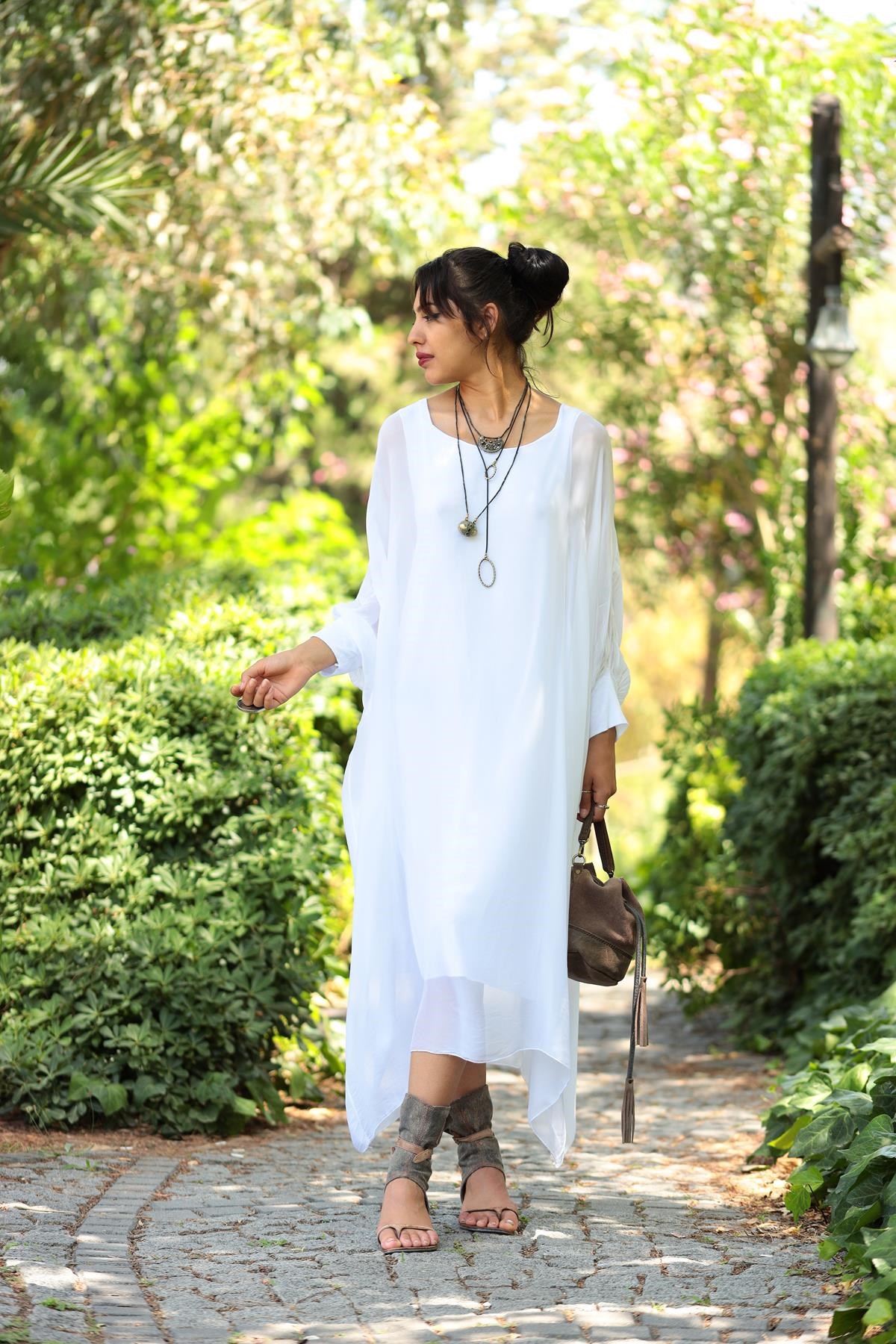 Beyaz Yarasa Kol Uzun İpek Elbise - Şaman Butik - Bohem Giyim ve Aksesuar |  Kadın & Erkek