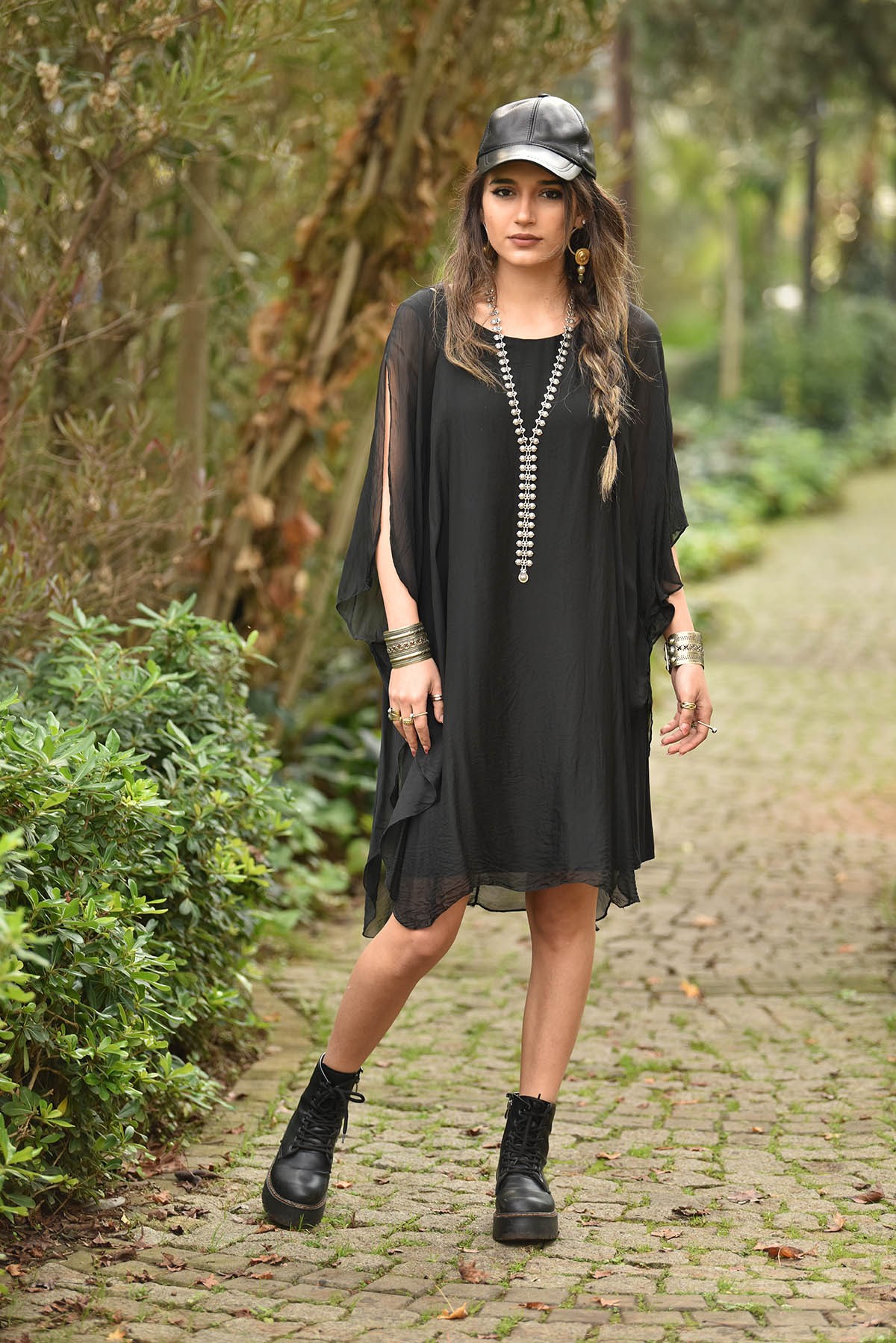 Siyah İpek Yarasa Kol Kısa Elbise - Şaman Butik - Bohem Giyim ve Aksesuar |  Kadın & Erkek