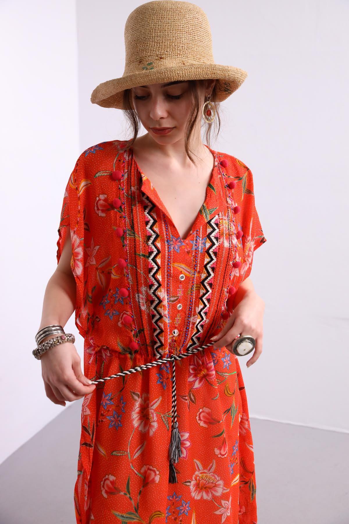  Turuncu İşlemeli Ponponlu Salaş Elbise