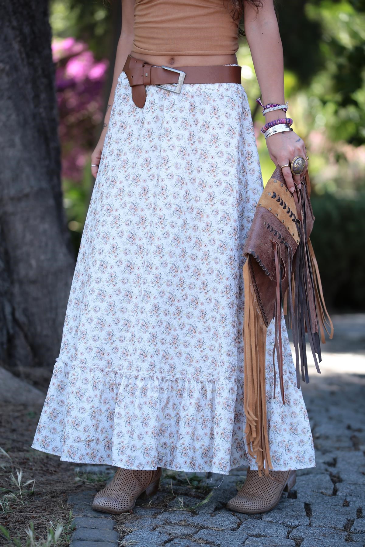 Beyaz Çiçek Desenli Etek Ucu Fırfırlı Etek - Şaman Butik - Bohem Giyim ve  Aksesuar | Kadın & Erkek