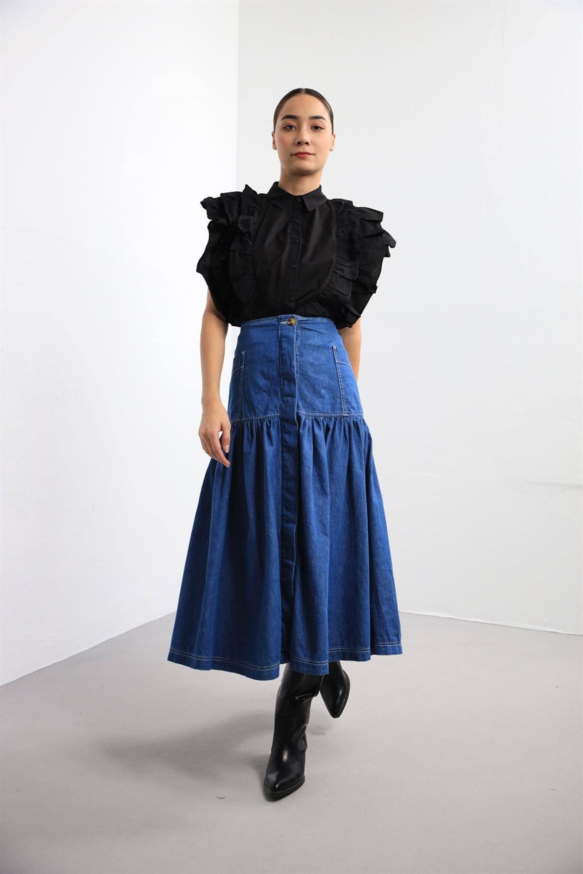 Mavi Önü Full Düğmeli Cepli Kot Etek - Şaman Butik Mavi Önü Full Düğmeli Cepli Kot Etek