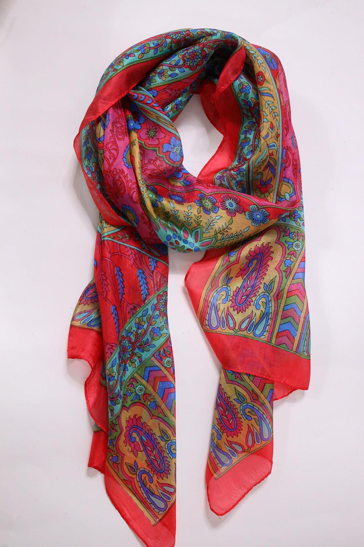 Mercan Rengi Desenli İpek Şal - Şaman Butik Mercan Rengi Desenli İpek Şal