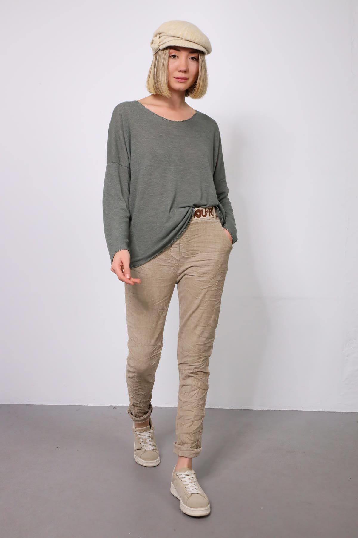 Bej Yazılı Kemer Detaylı Likralı Kadife Pantolon - Şaman Butik Bej Yazılı Kemer Detaylı Likralı Kadife Pantolon