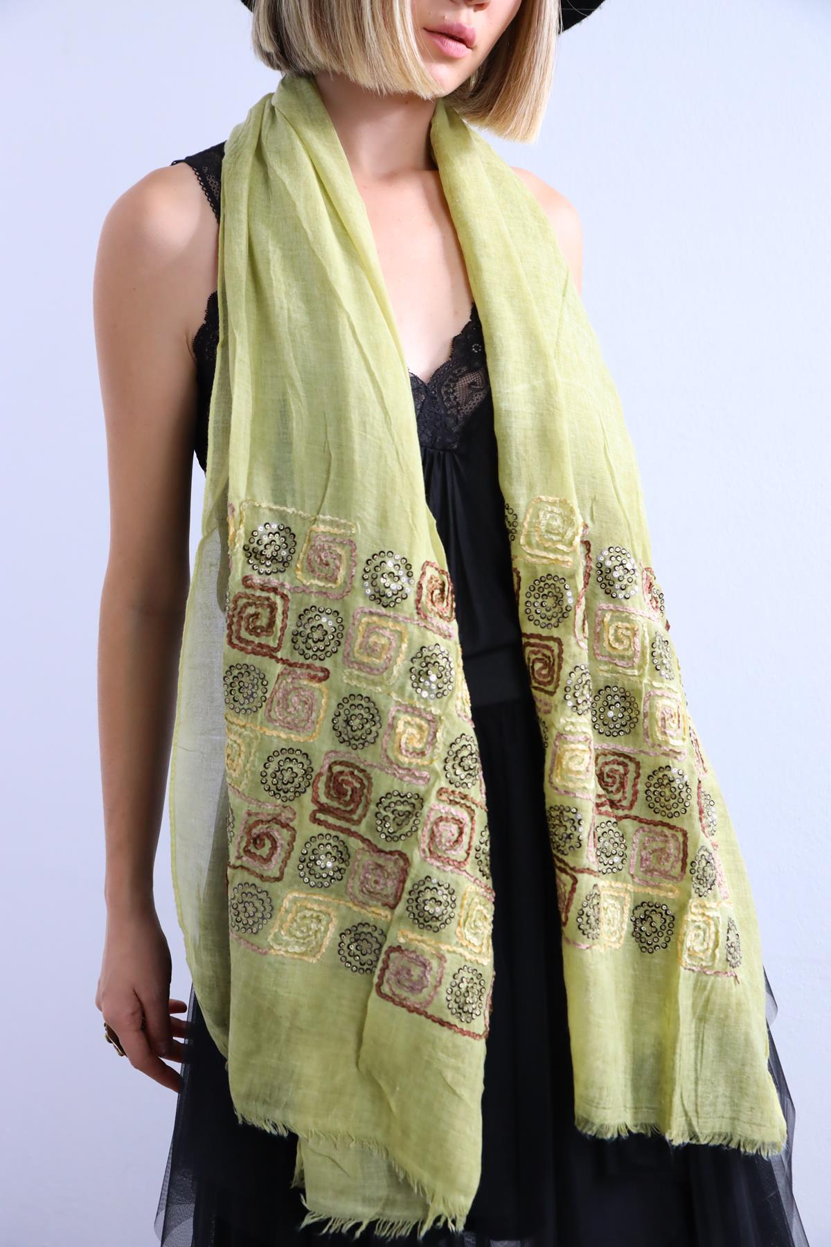 Sarı Kenarları İşlemeli Saçaklı Şal - Şaman Butik Sarı Kenarları İşlemeli Saçaklı Şal