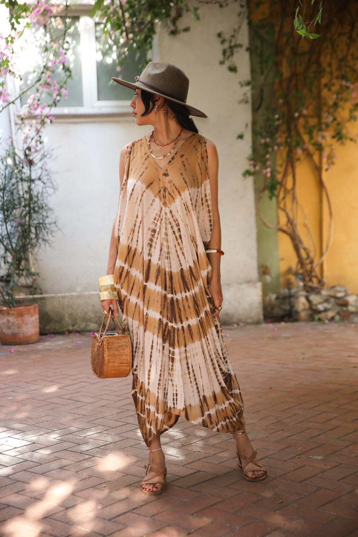 Camel Rengi Askılı Batikli Elbise