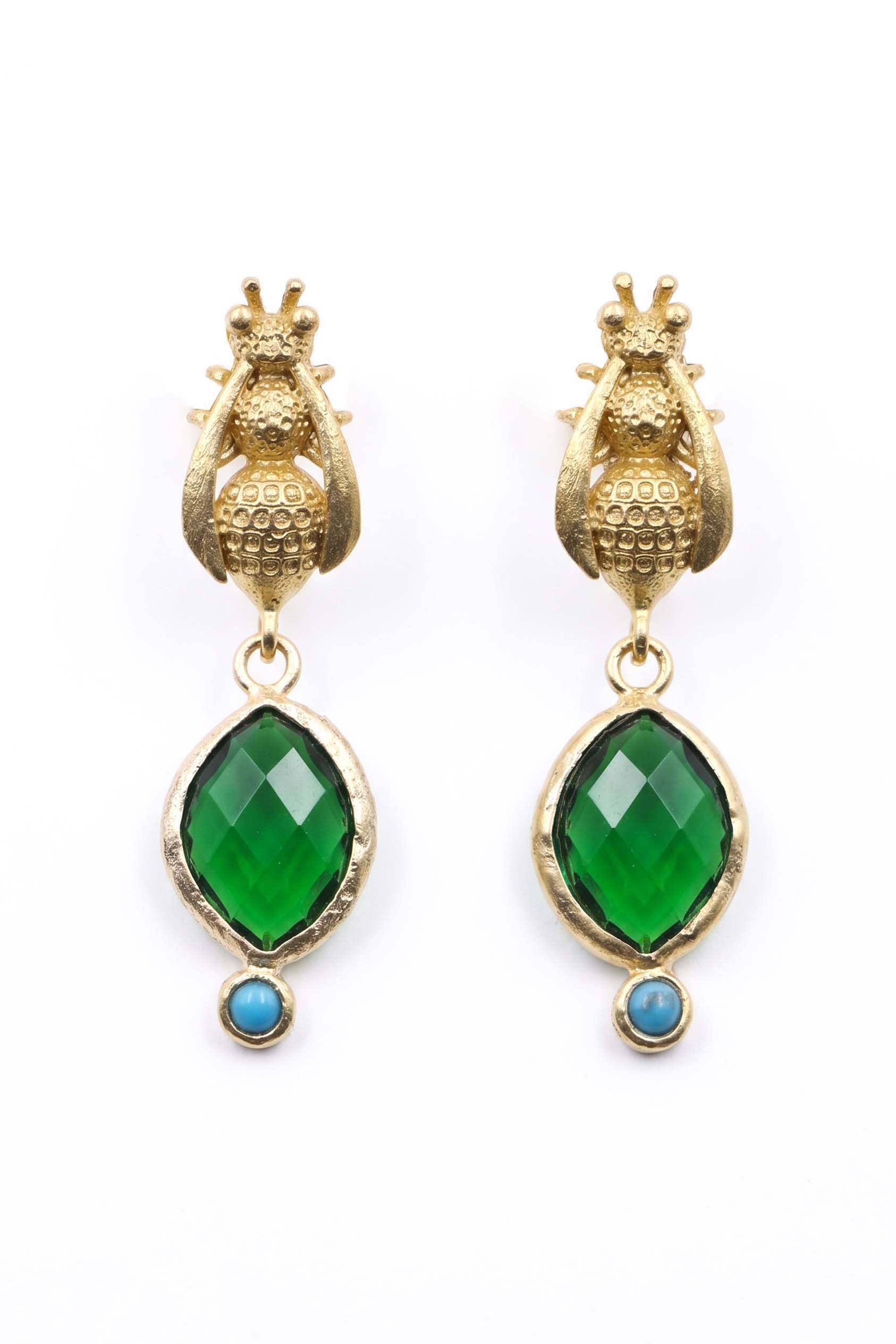 Altın Rengi Kaplama Böcek Figürü Detay Sallantılı Küpe